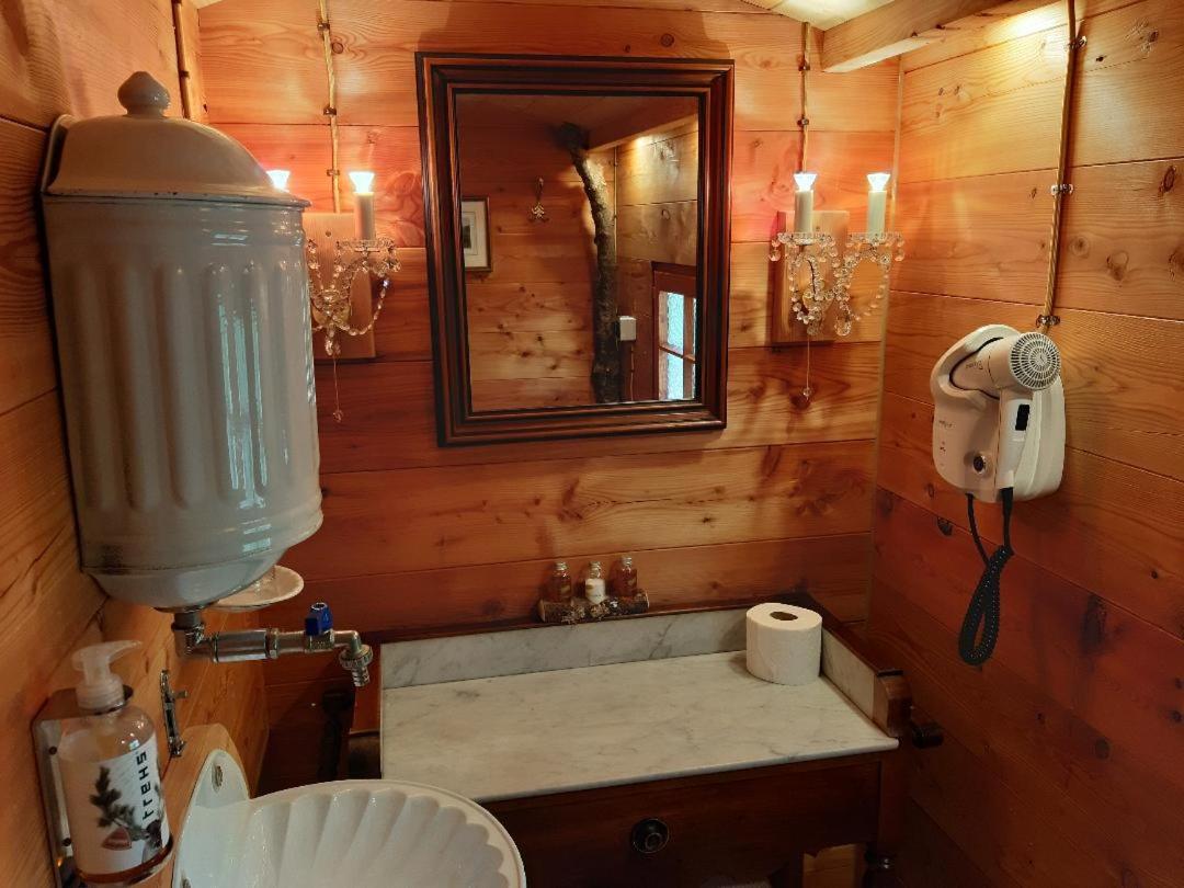 Baumhaus Wolfshoehle Fischach エクステリア 写真