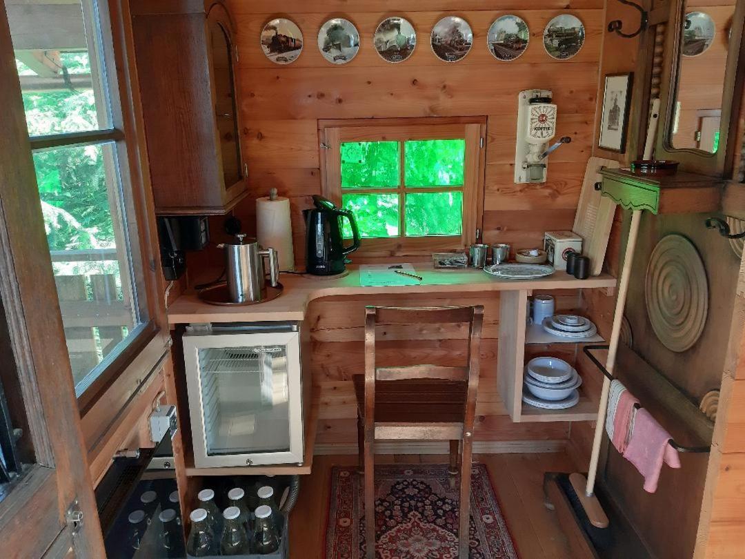 Baumhaus Wolfshoehle Fischach エクステリア 写真